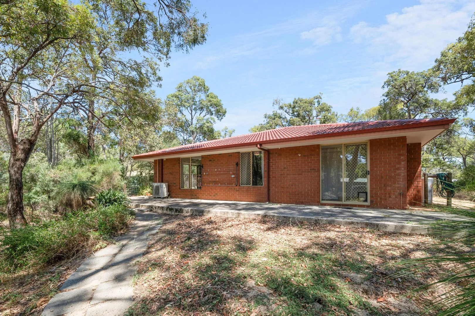 Additional image 29 of 8 Hall Road, Roleystone WA 6111