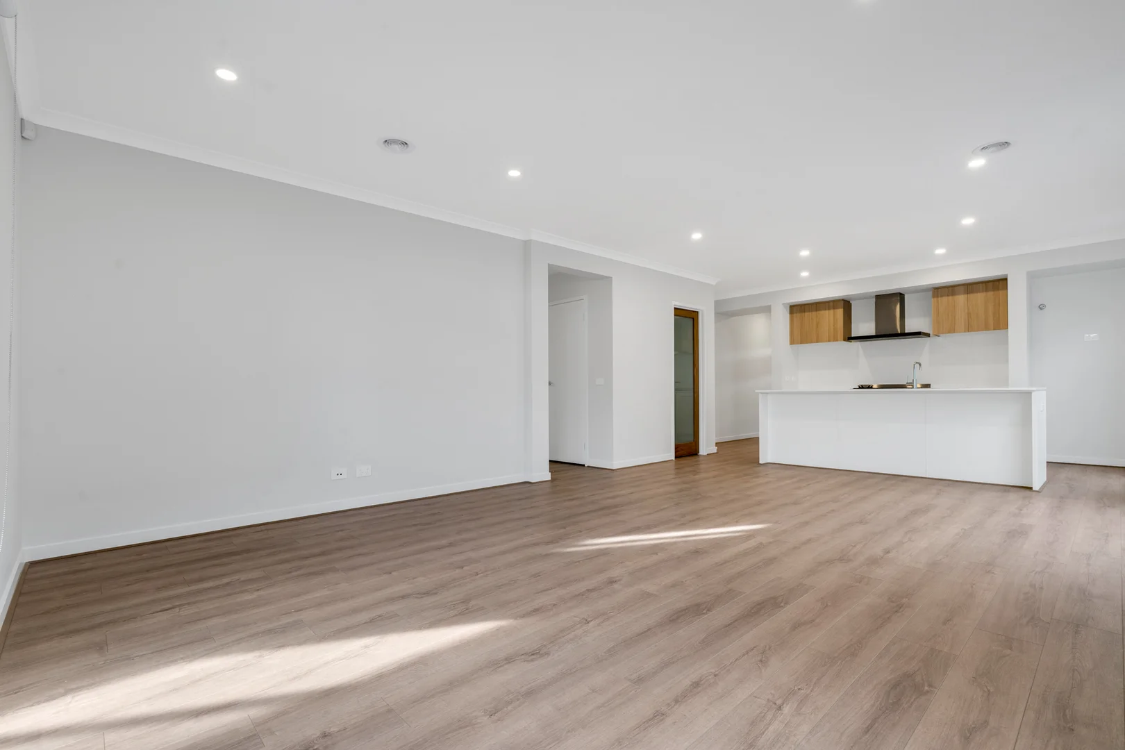 Additional image 4 of 16 Beaconsfield Drive, Mickleham VIC 3064