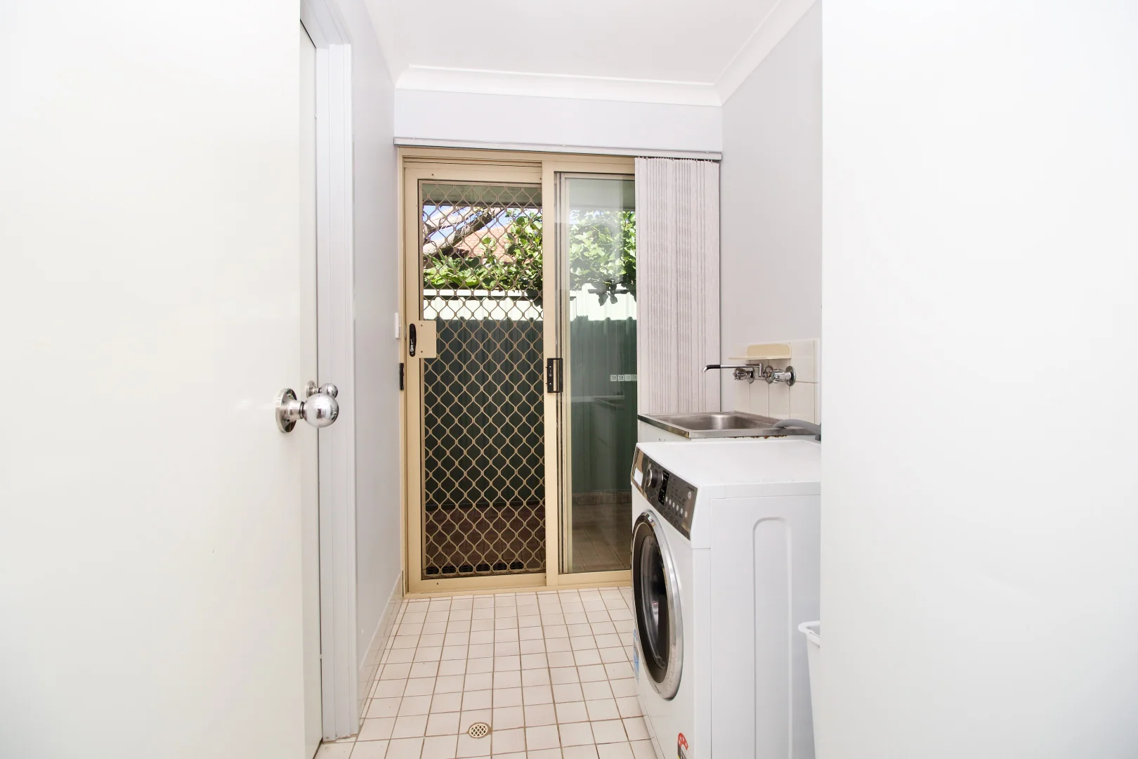 Additional image 19 of 30 Cuthbertson Drive, Cooloongup WA 6168