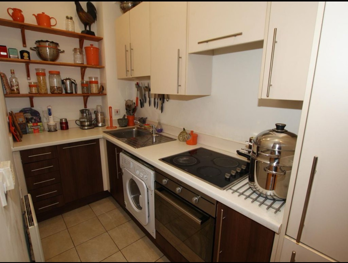 2 Bed Flat, Joiner Street, M4, N1 7GU photo 3