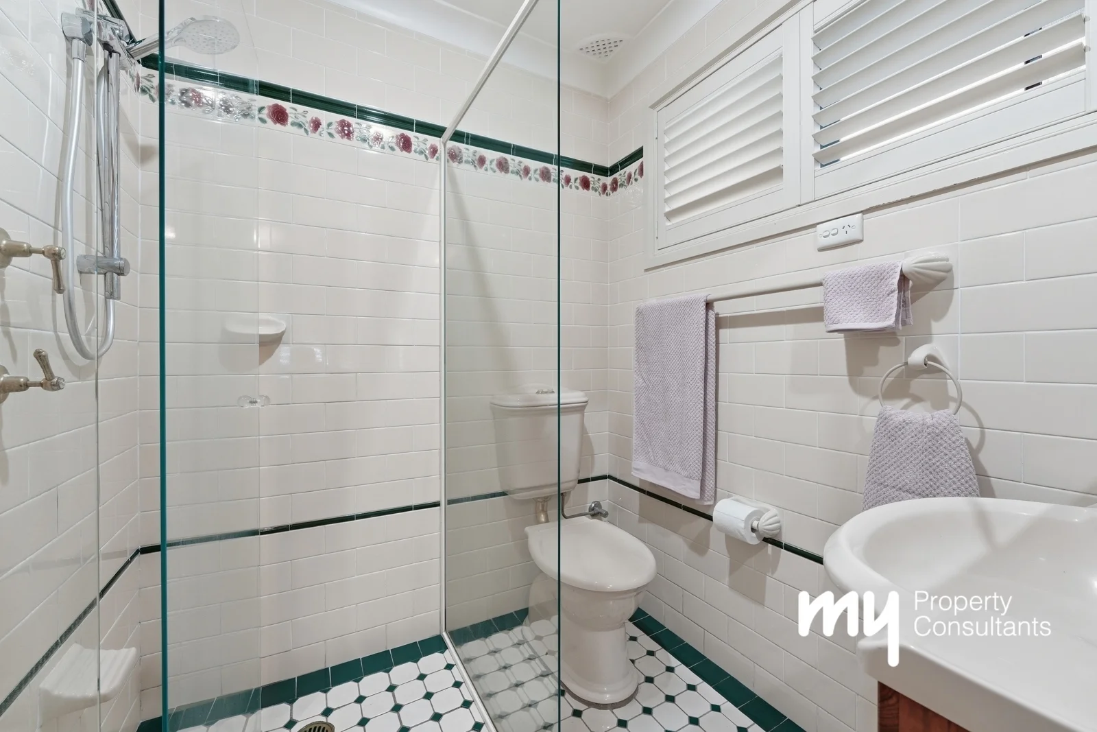 Additional image 14 of 4 Taynish Avenue, Camden South NSW 2570