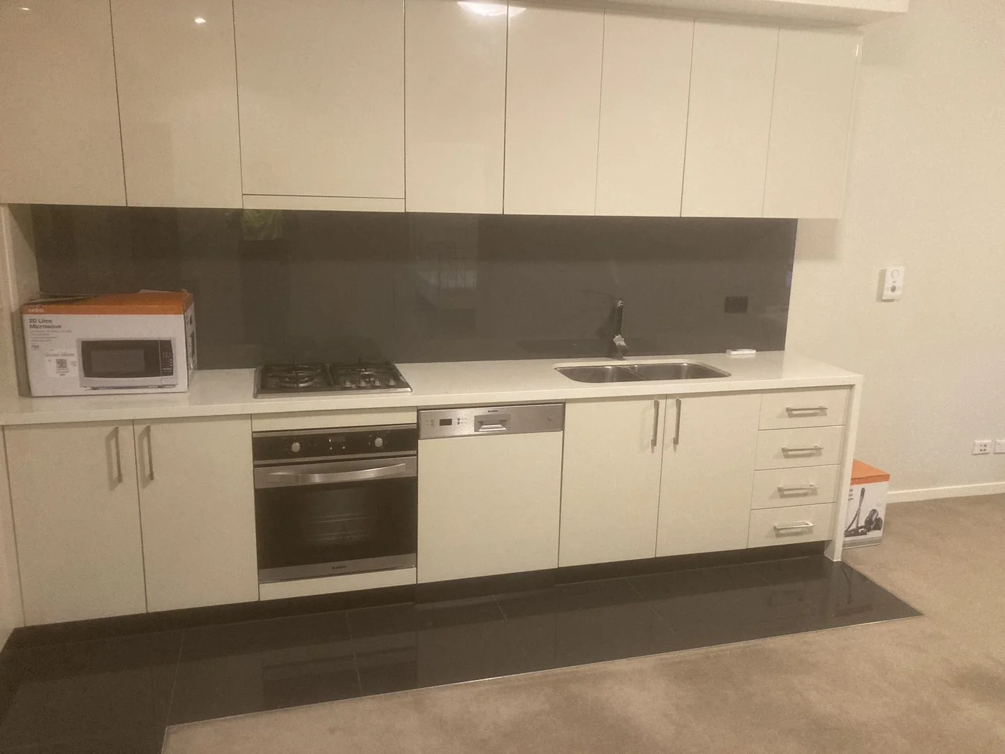 Additional image 19 of WeChat: KRL119 L5/ 17 Joynton ave, Zetland NSW 2017