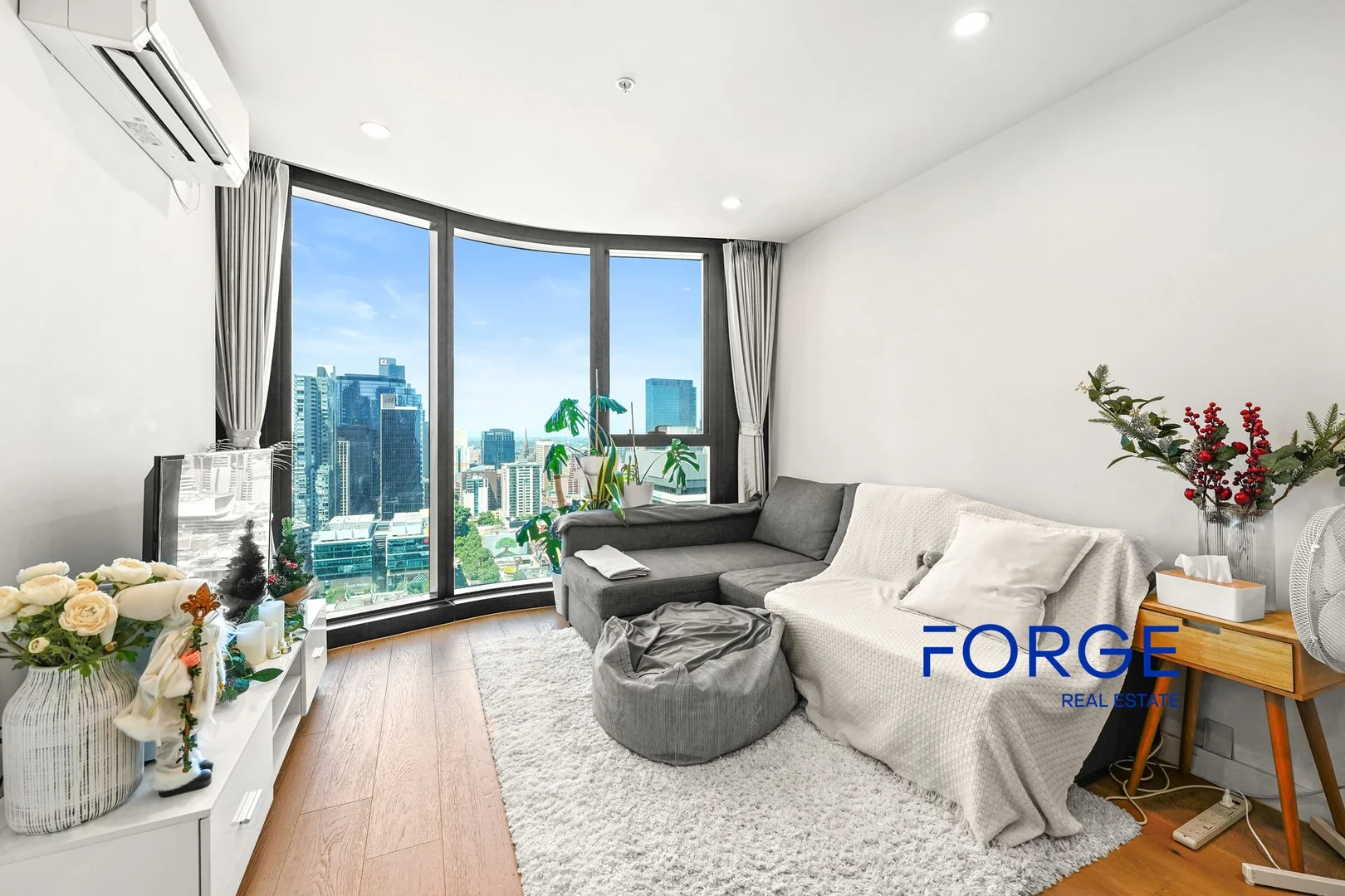 Additional image 3 of 2804/28 Timothy Lane, Melbourne VIC 3000