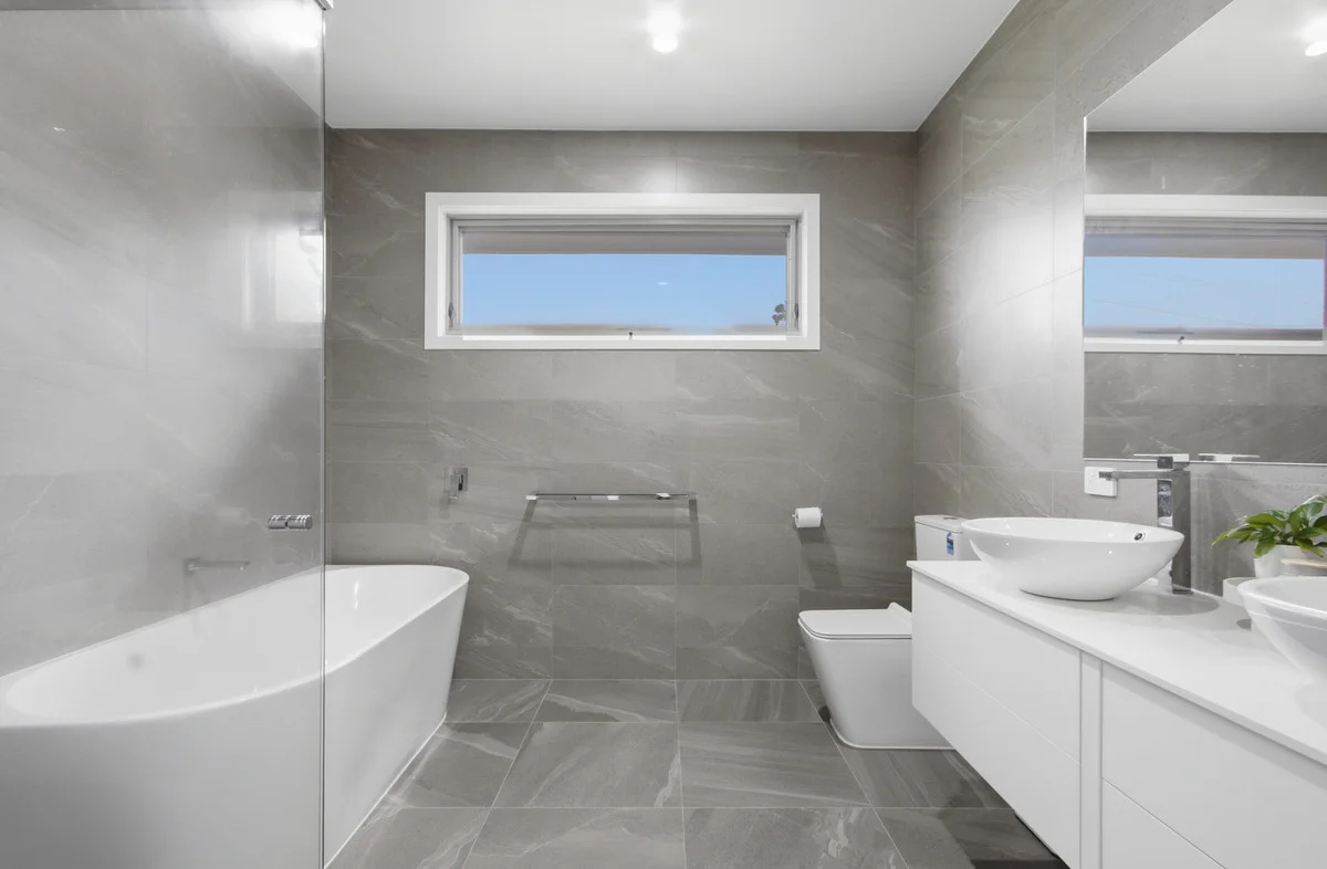 Additional image 16 of 2 Reggardo Rise, Lakes Entrance VIC 3909