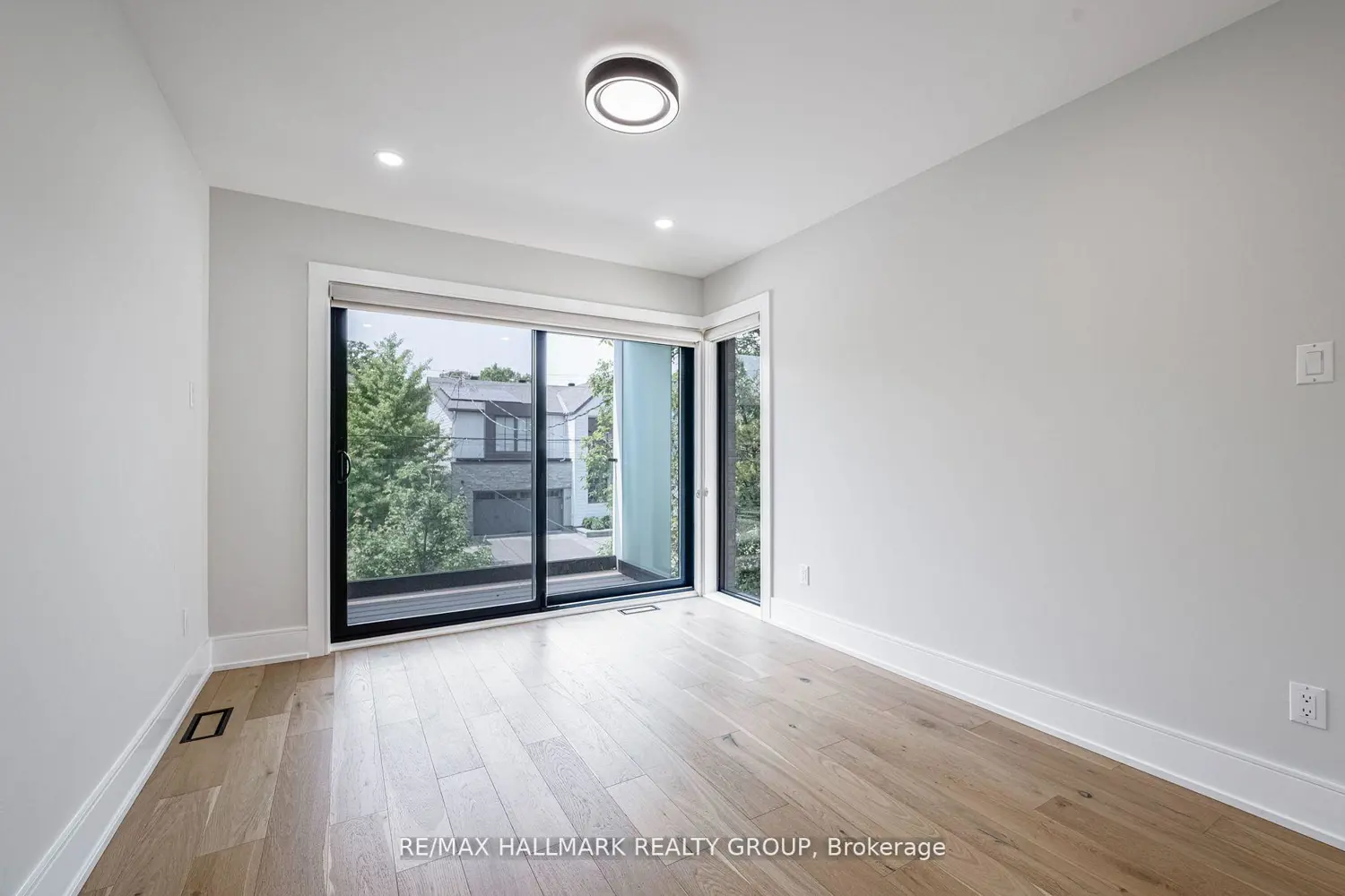 Additional image 6 of 185 Carleton Avenue