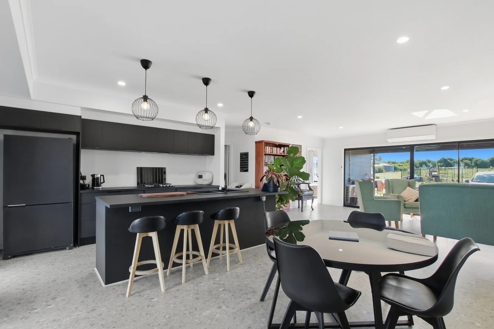 Additional image 3 of 79 Blake Road, Waikerie SA 5330