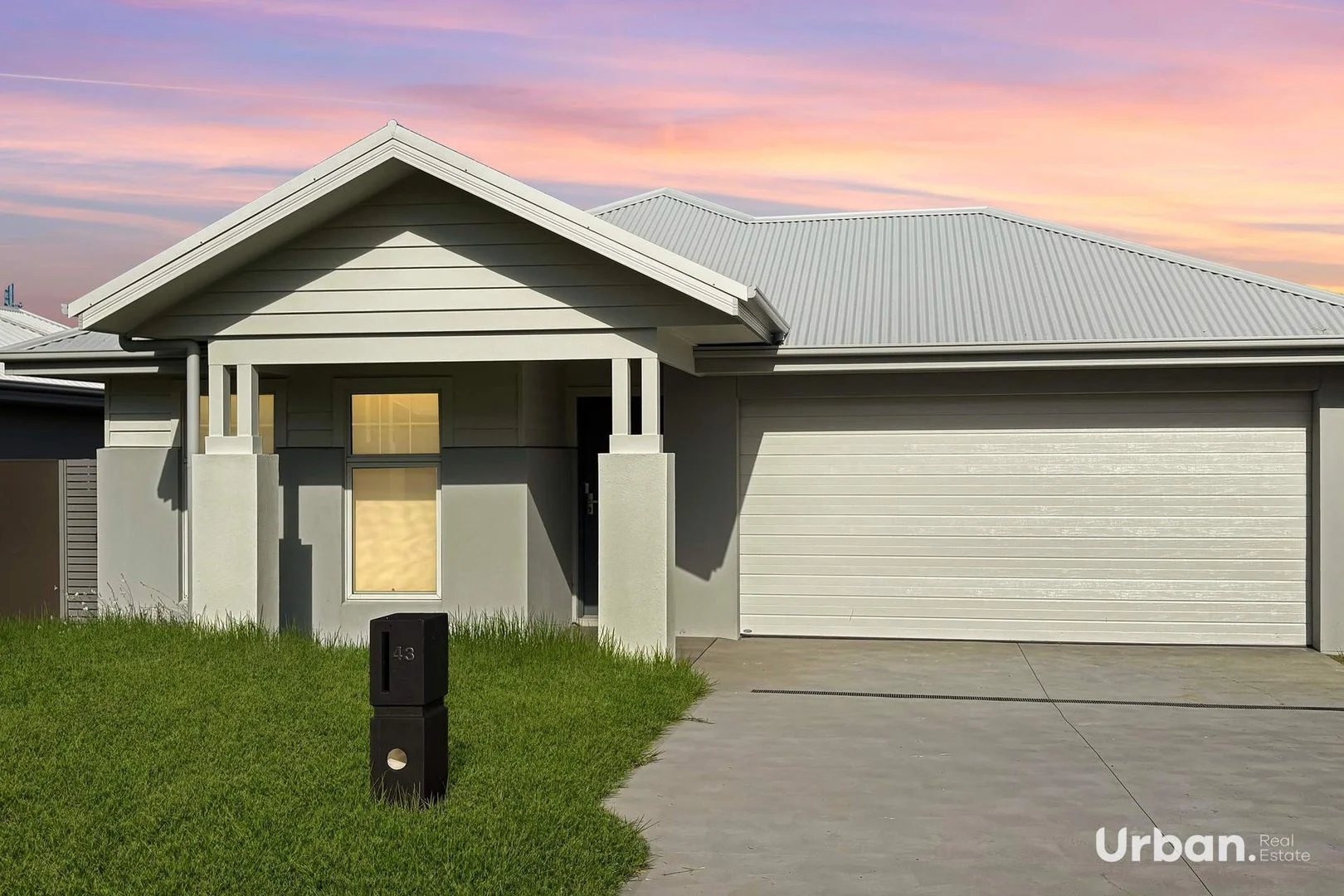 43 Barclay Drive, North Rothbury NSW 2335