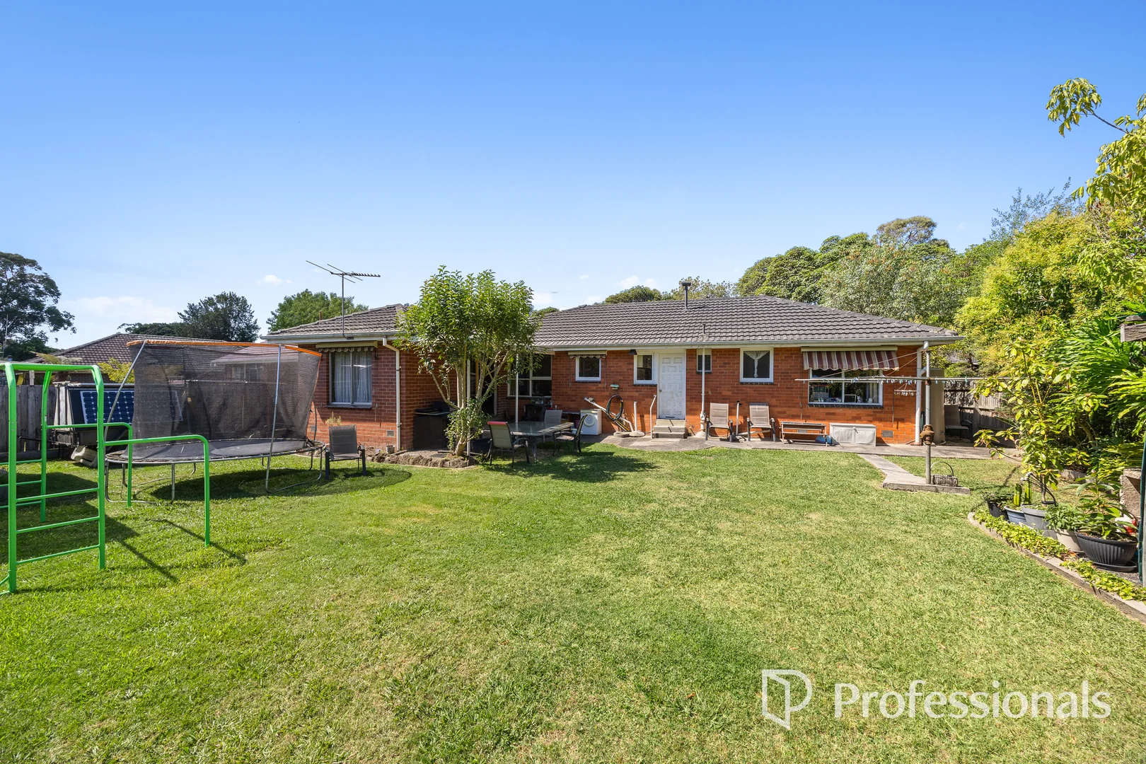 Additional image 9 of 6 Robert Court, Croydon VIC 3136