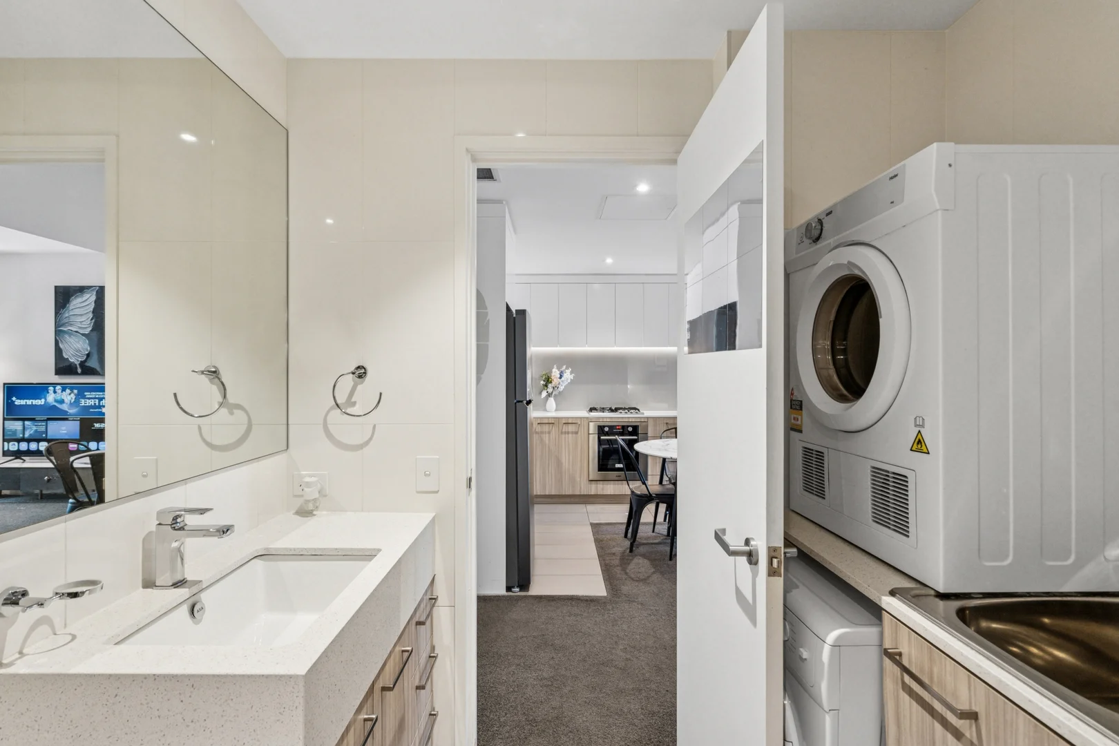 Additional image 12 of 1407/180 Morphett Street, Adelaide SA 5000