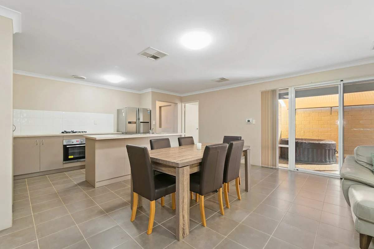 Additional image 3 of 51 Melbourne Loop, Clarkson WA 6030