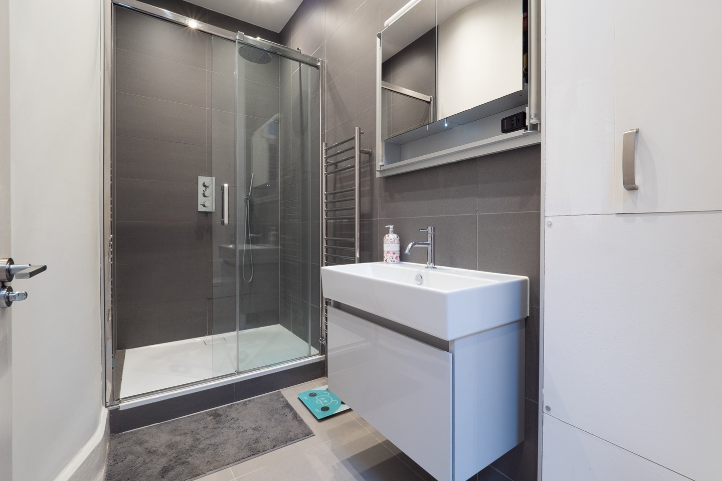 Additional image 9 of 1 Bed Flat, South Kensington, SW7, N1 7GU