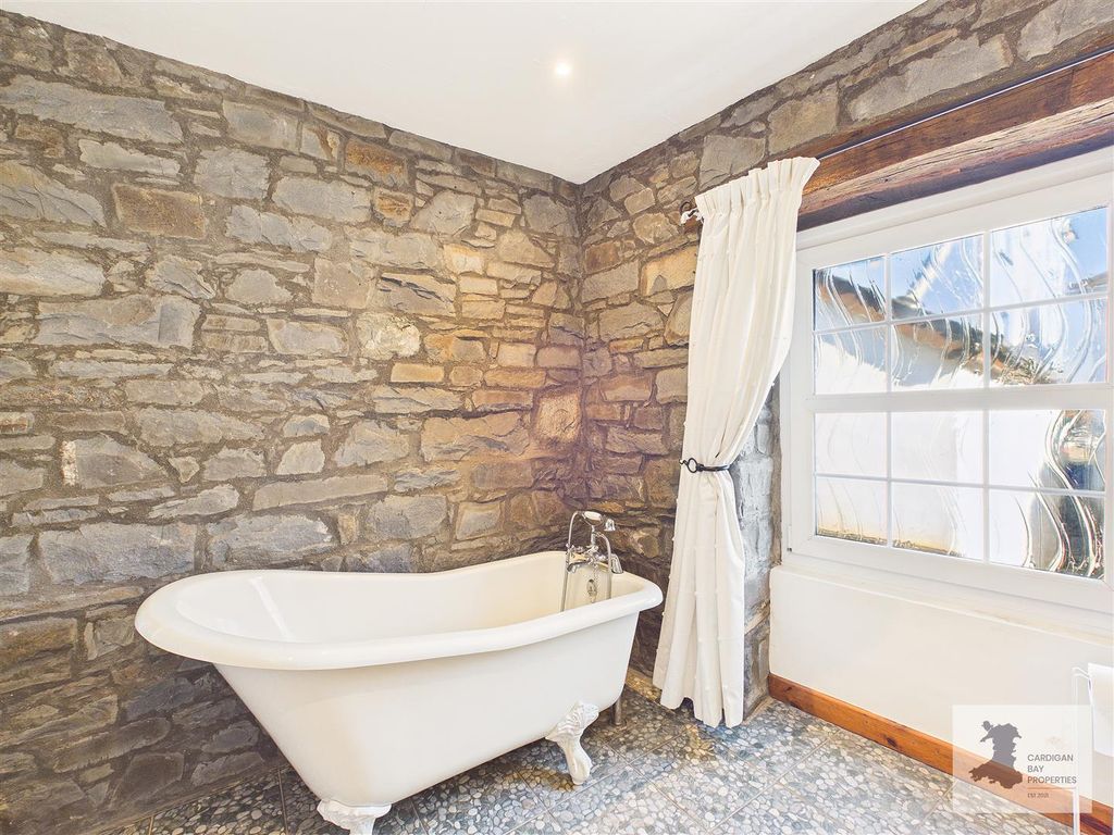 Additional image 18 of 2 bed maisonette for saleSouth John Street, New Quay SA45