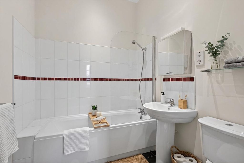Additional image 12 of 4 bed town house for saleKilwarlin Avenue, Hillsborough BT26