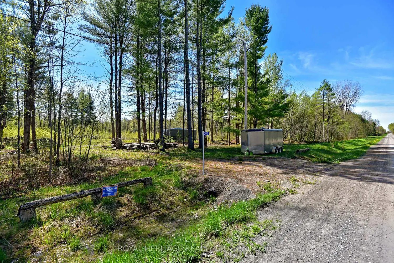 2449 Rooney Road photo 4