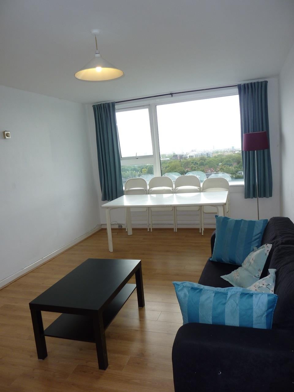 2 Bed Flat, Burnham, NW3, N1 7GU photo 3