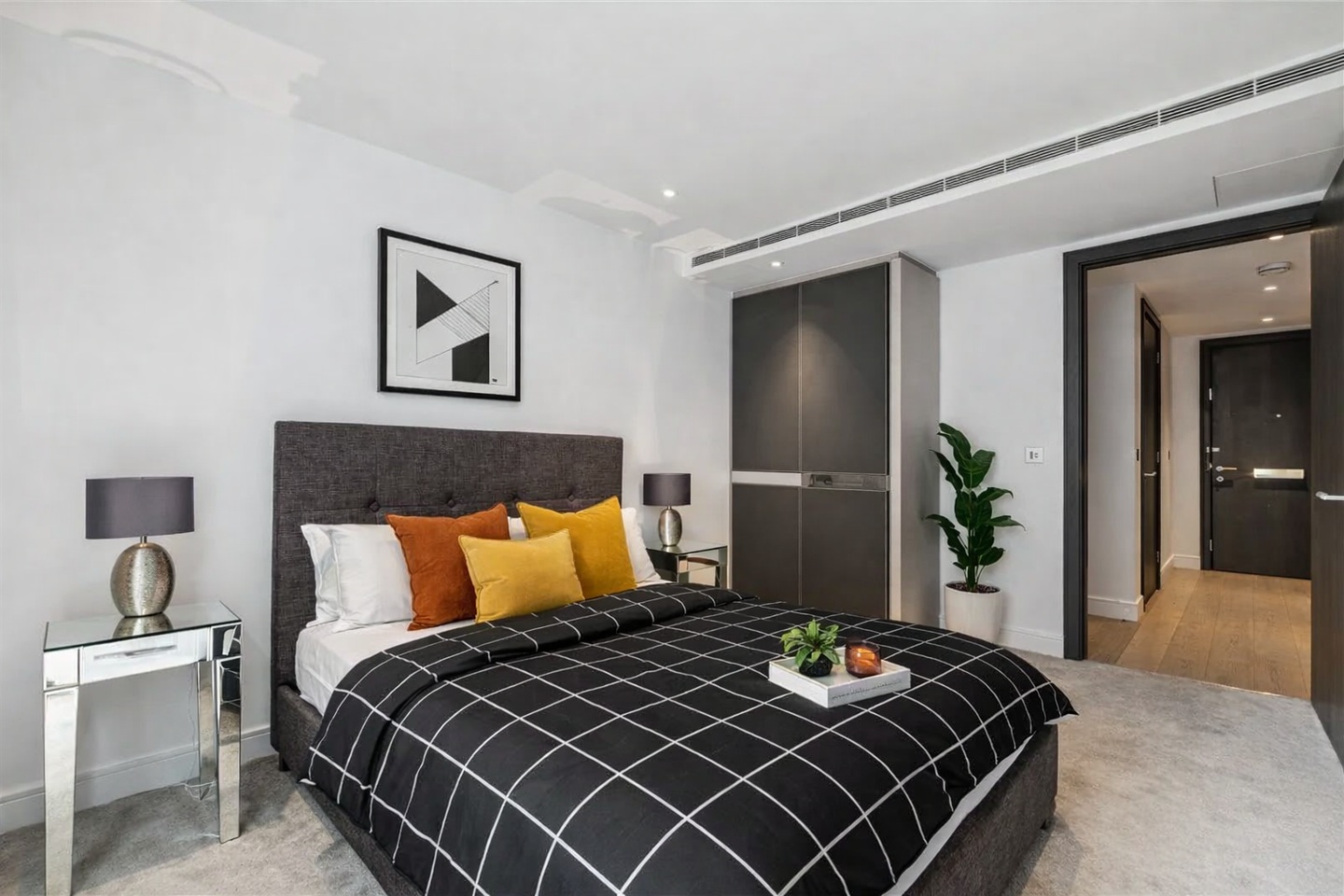1 Bed Flat, Lockside House, SW6, N1 7GU photo 2