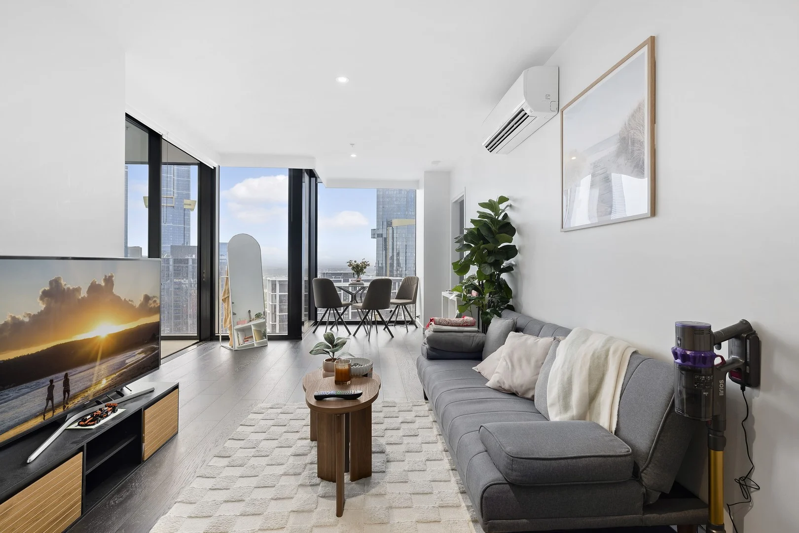 4703/245 City Road, Southbank VIC 3006