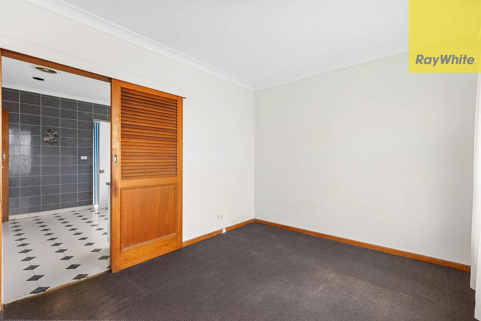 Additional image 5 of 15 Macquarie Street, Gymea NSW 2227