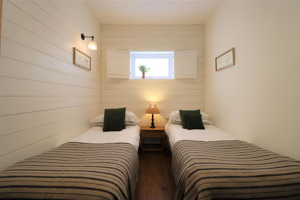 Additional image 24 of 4 bed detached bungalow for saleHide At St. Donats, Llantwit Major CF61