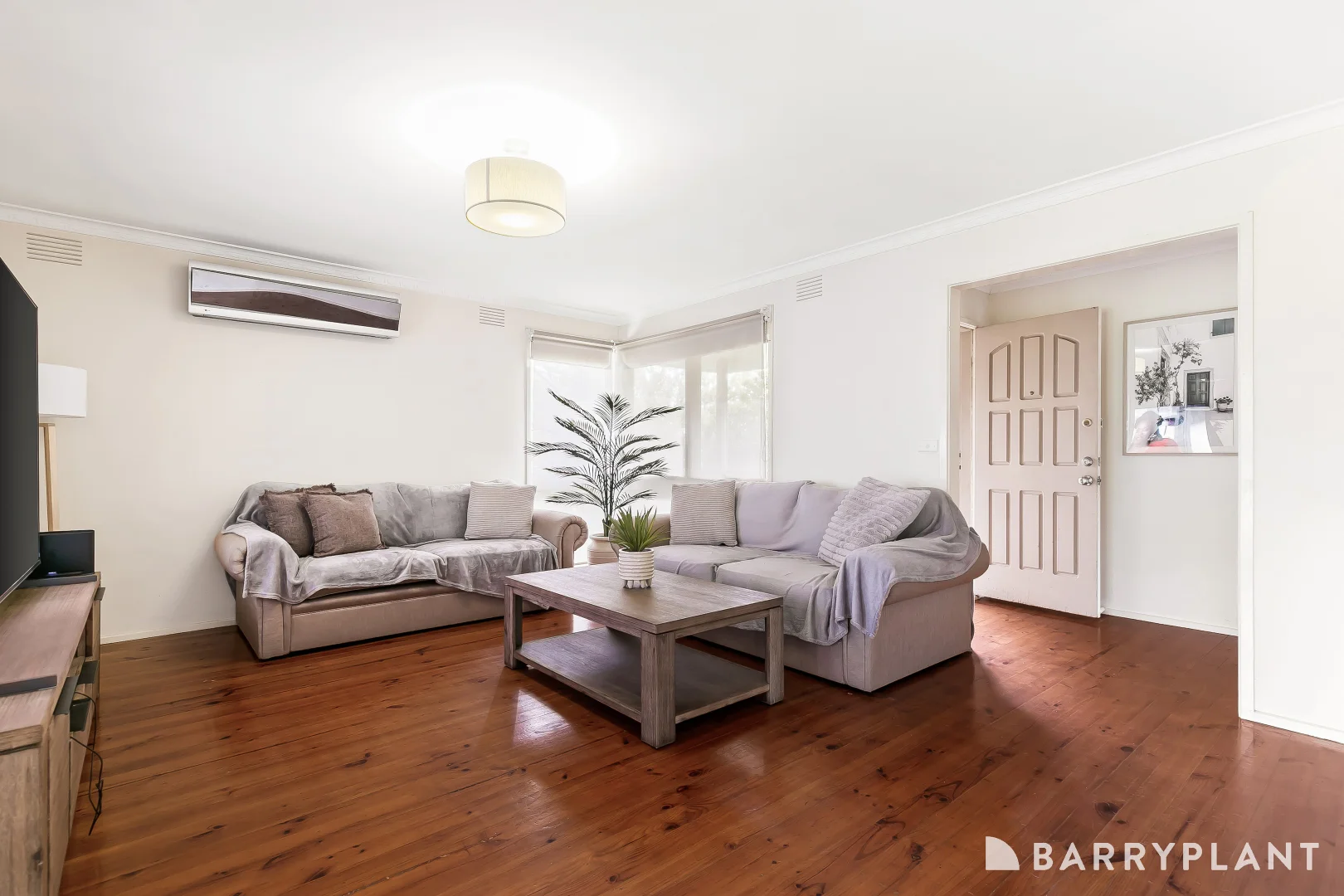 Additional image 2 of 28 Mahon Crescent, Narre Warren VIC 3805