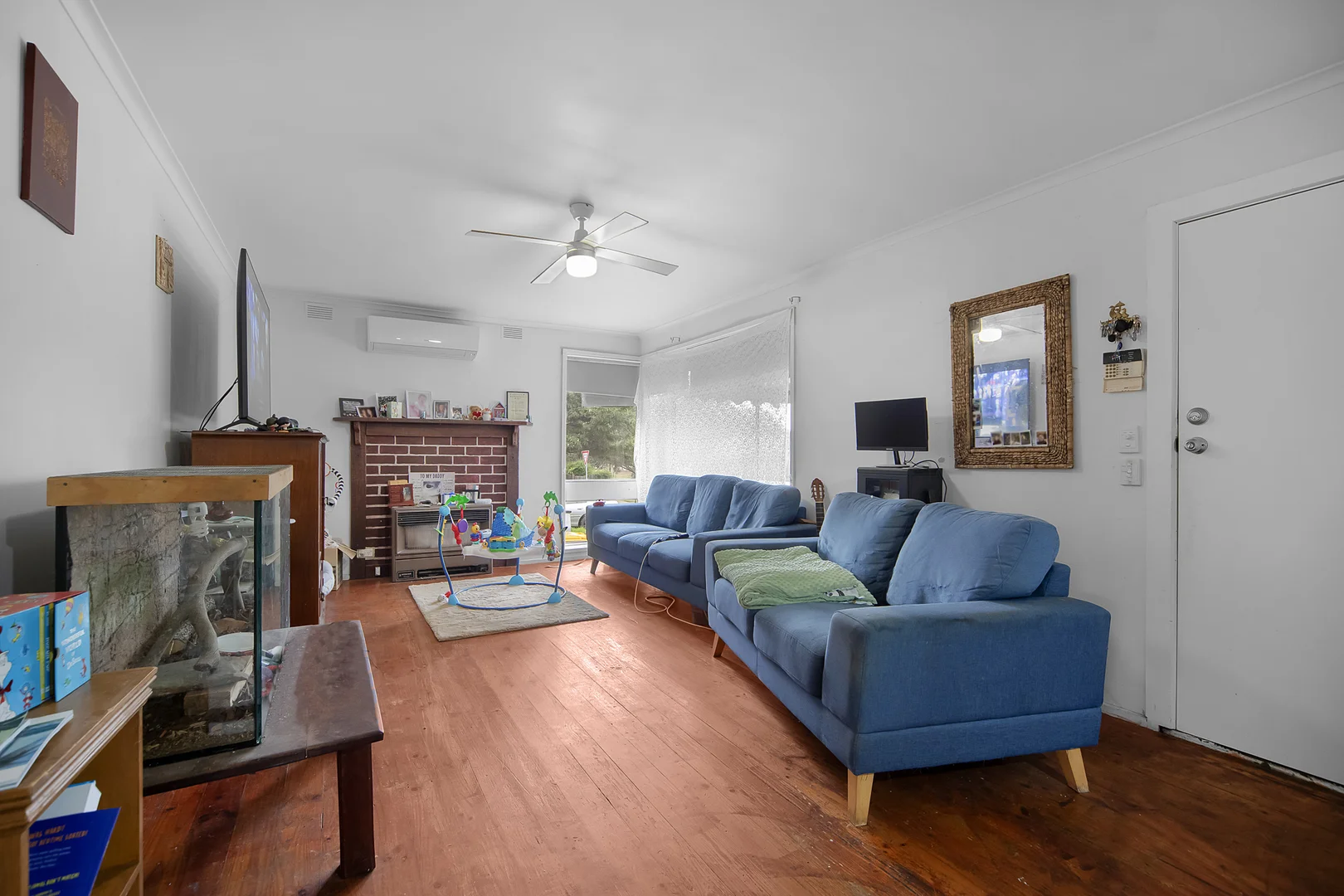 56 Falcon Drive, Melton VIC 3337 photo 2