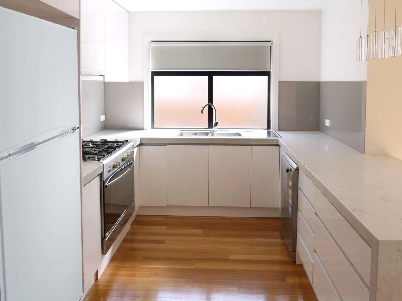 Additional image 9 of 2/11 Sylvander Street, Balwyn North VIC 3104