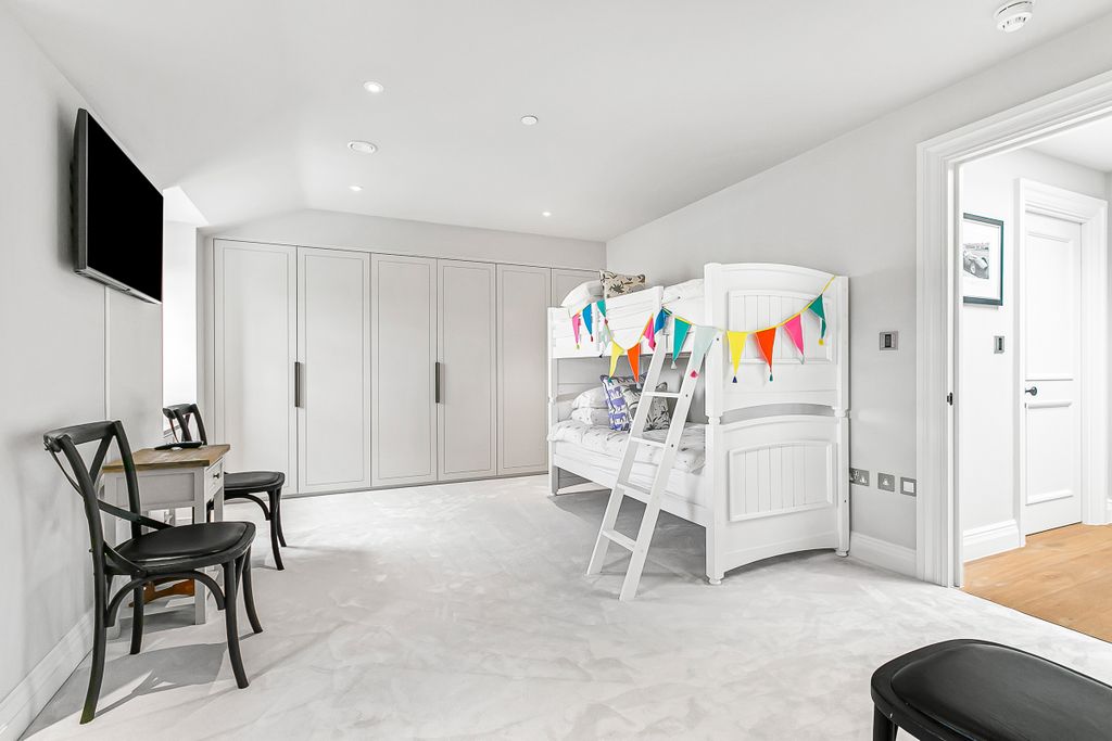 Additional image 13 of 5 bed flat for saleKing John Square, Englefield Green, Egham, Surrey TW20