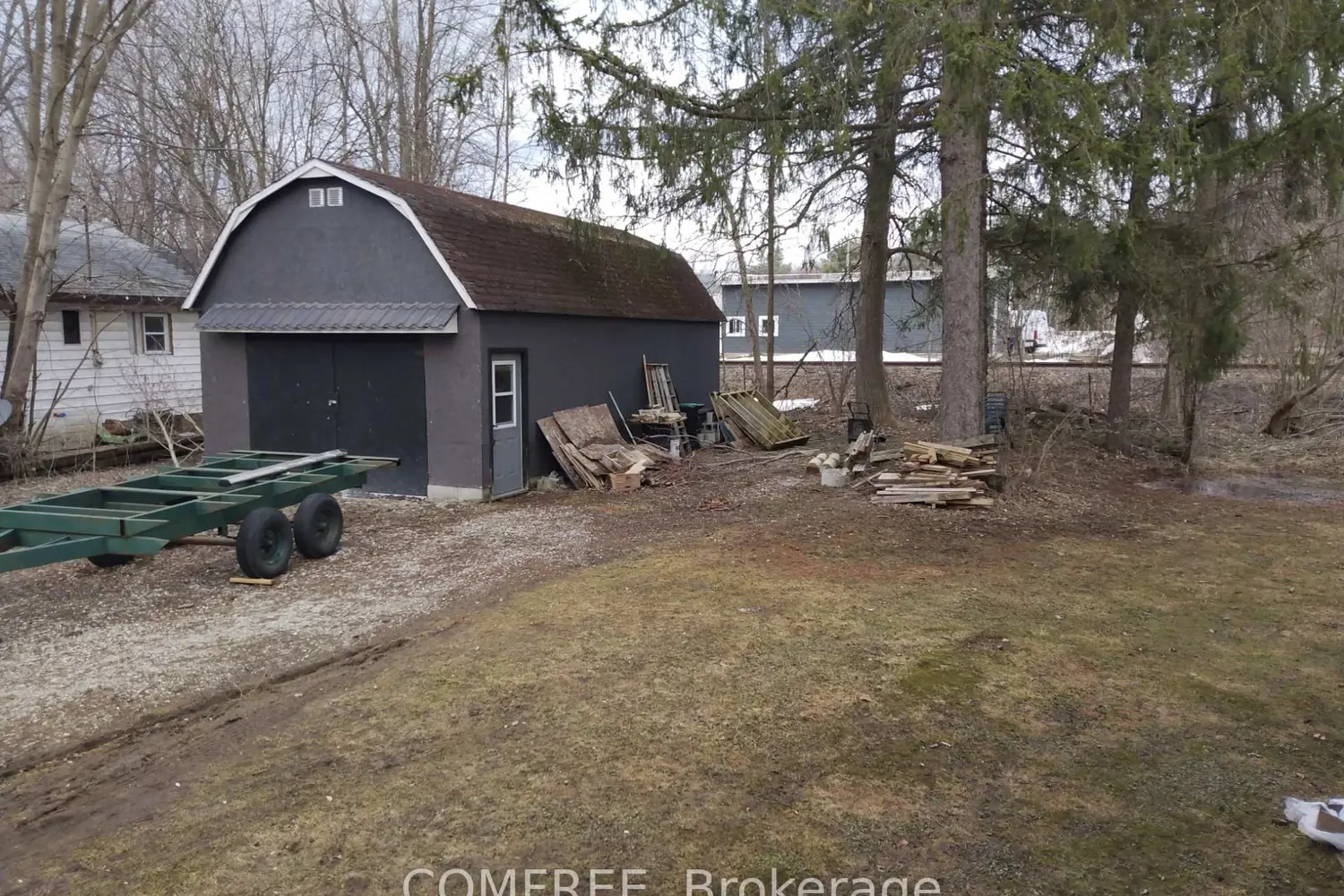 7177 Beach Drive photo 4