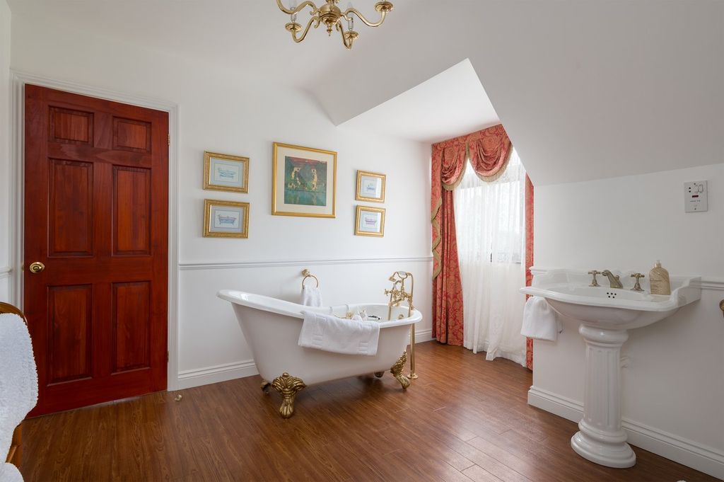 Additional image 29 of 5 bed detached house for saleWestfield Road, Oakley, Bedfordshire MK43