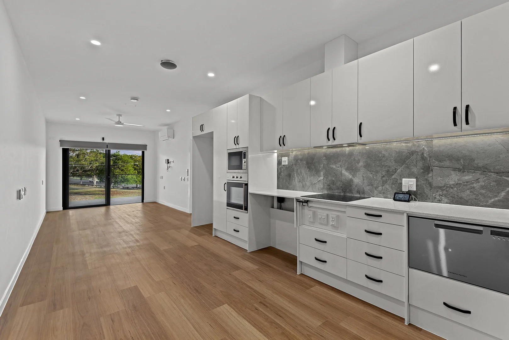 Additional image 8 of Norman Park QLD 4170