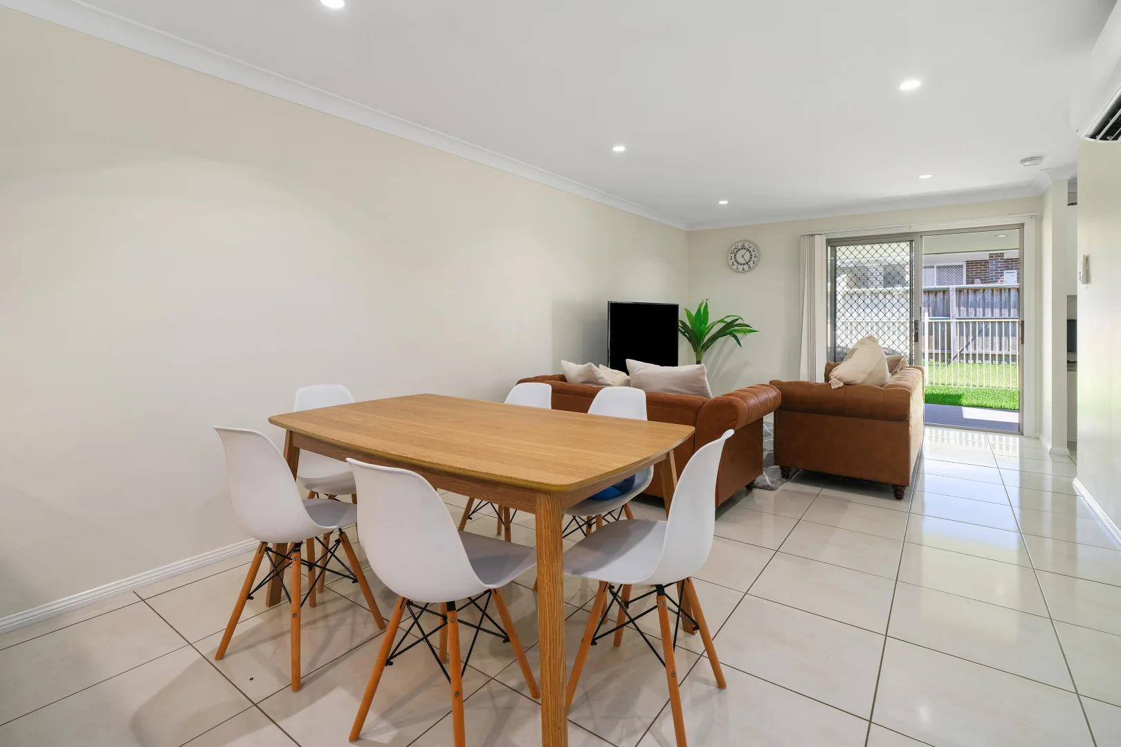 Additional image 5 of 52 Bulbul Crescent, Fletcher NSW 2287