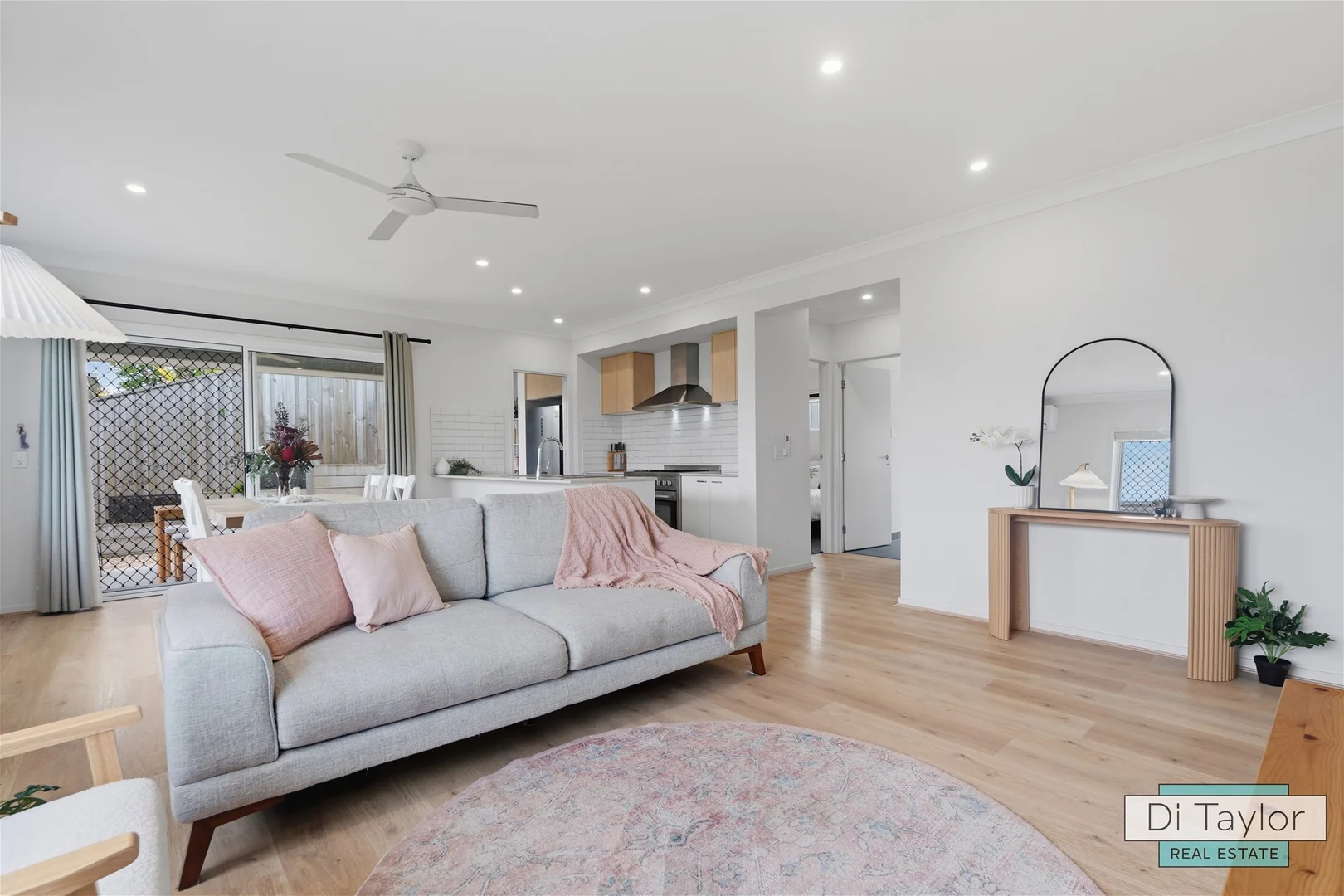 Additional image 11 of 11 Sutherland Street, Gleneagle QLD 4285