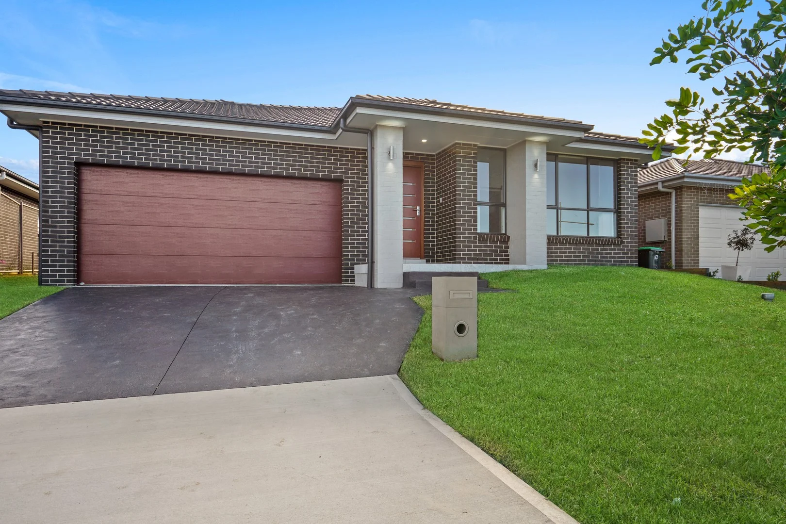 43 Drover St, Oran Park NSW 2570