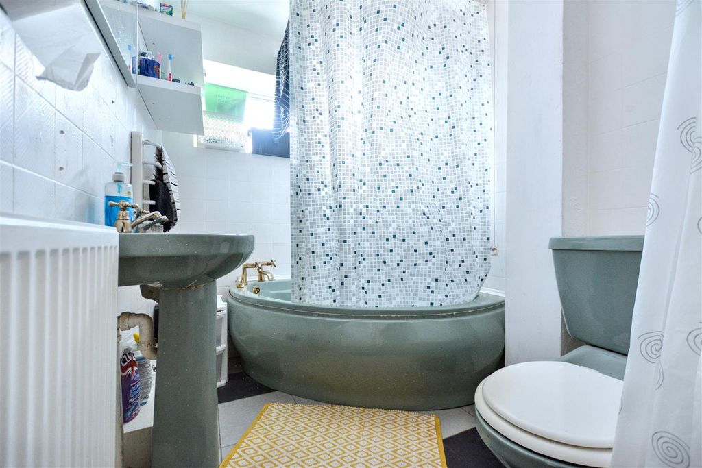 Additional image 6 of 2 bed maisonette for saleBedford Court, Stapleford NG9