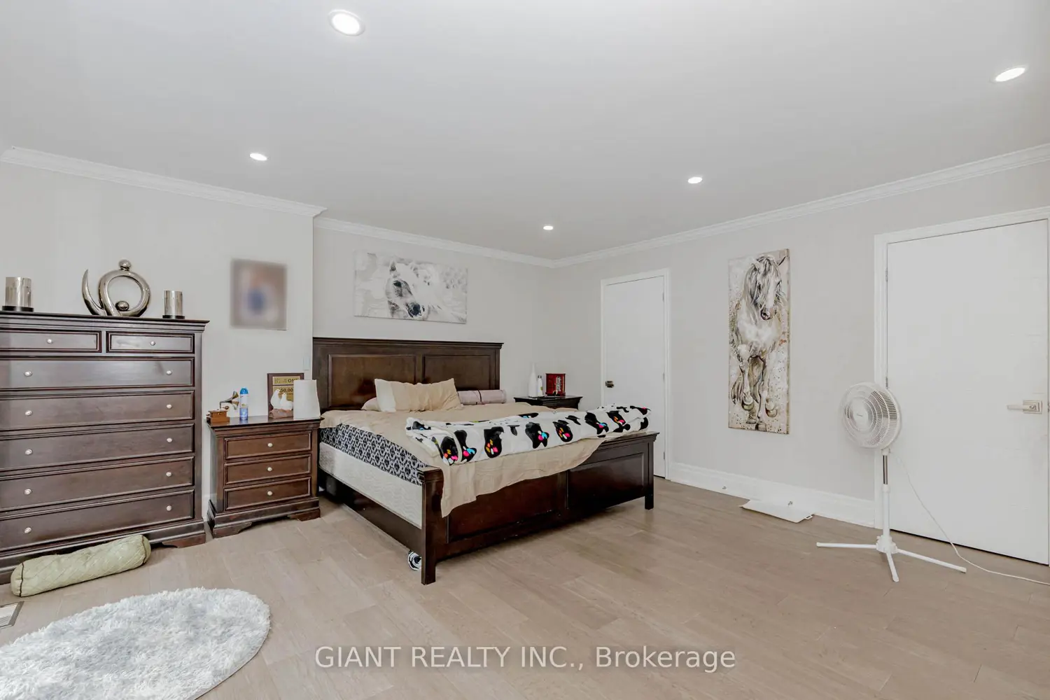 Additional image 13 of 90 Main Street