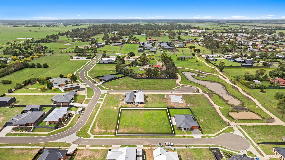 5 French Close, Maffra VIC 3860