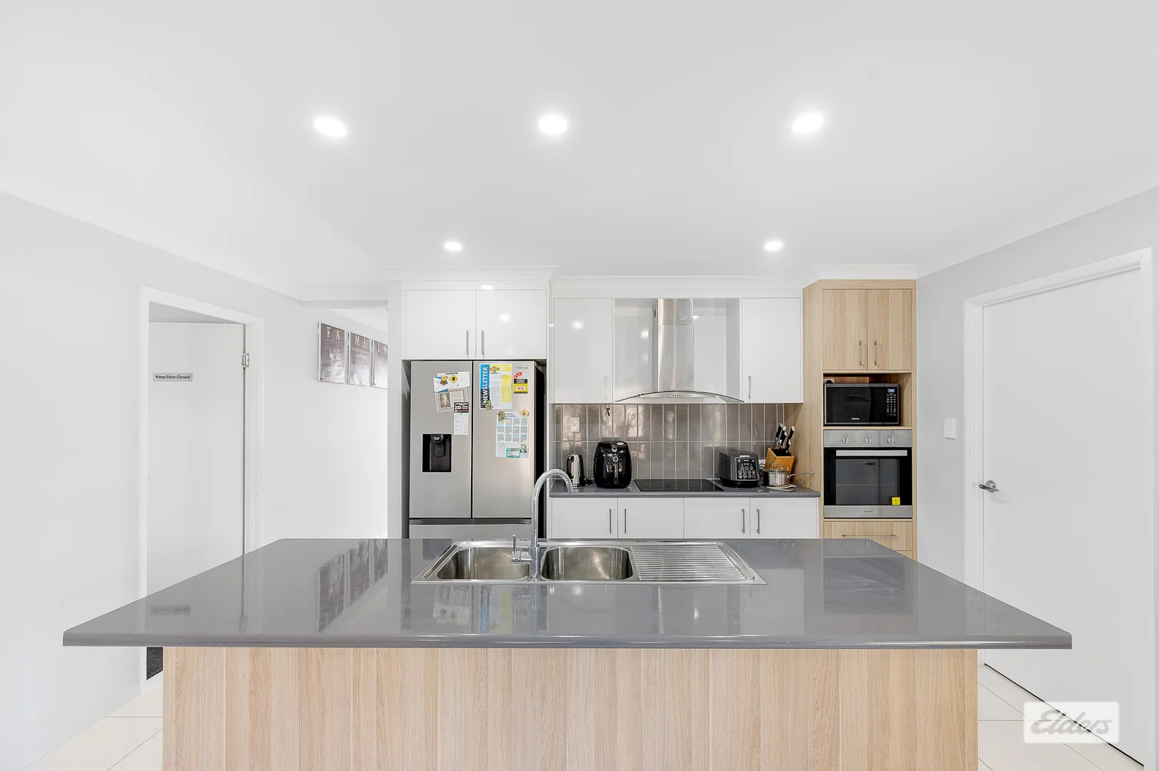 Additional image 3 of 50 Fitzroy Avenue, Clinton QLD 4680