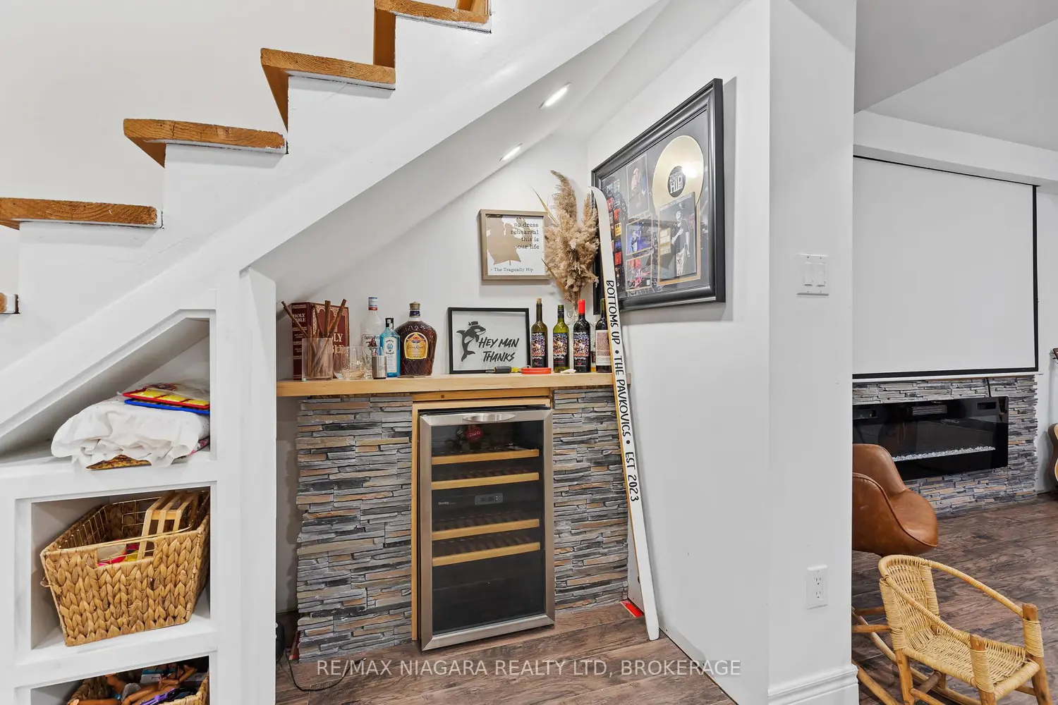 Additional image 14 of 11748 Summerland Avenue