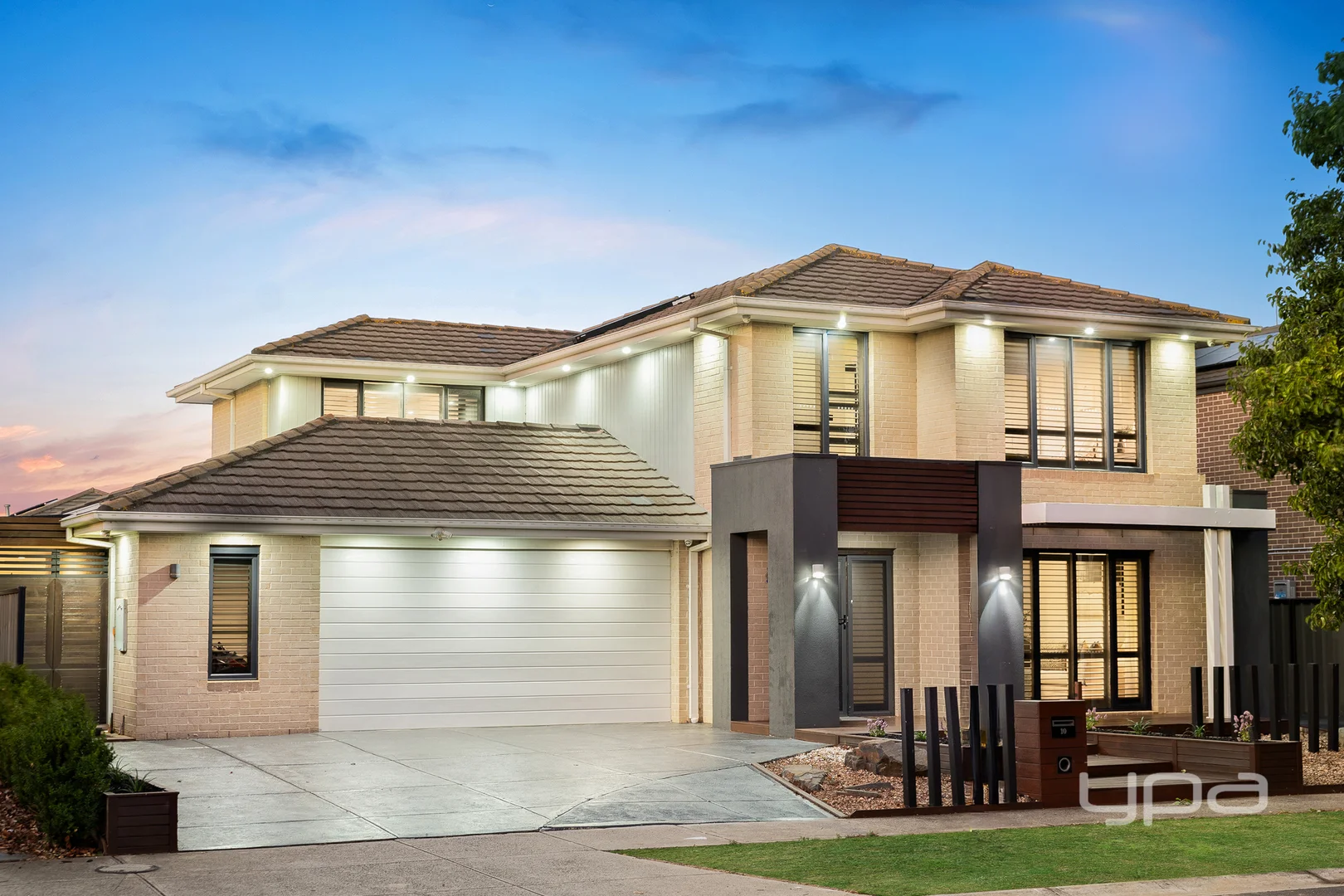 10 Kiah Drive, Point Cook VIC 3030 photo 2