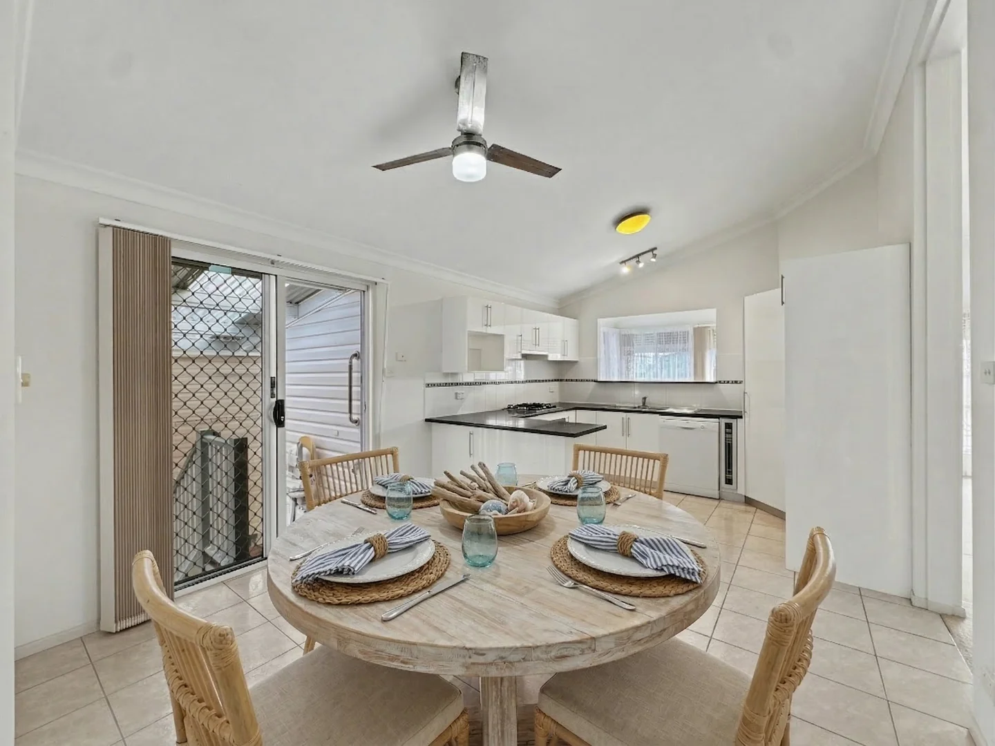 Additional image 3 of 214/120 Osborne Parade, Warilla NSW 2528