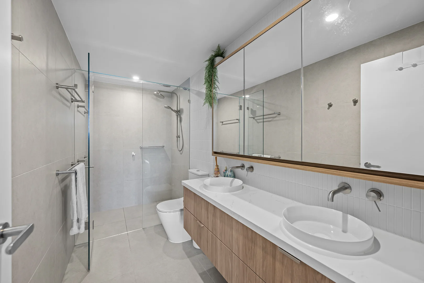 Additional image 33 of 602/4 Twenty First Avenue, Palm Beach QLD 4221