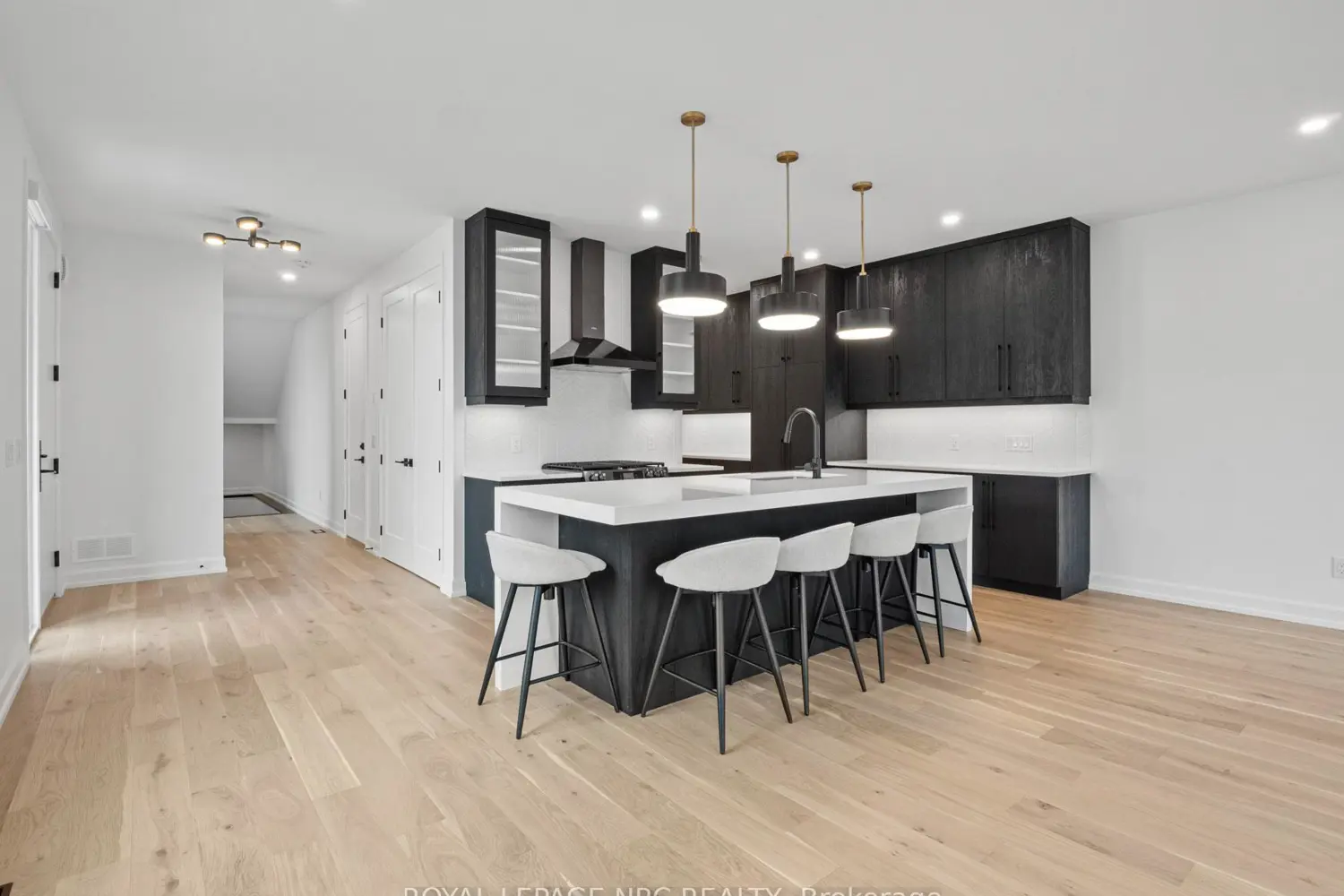 Additional image 7 of 200 Klager Avenue