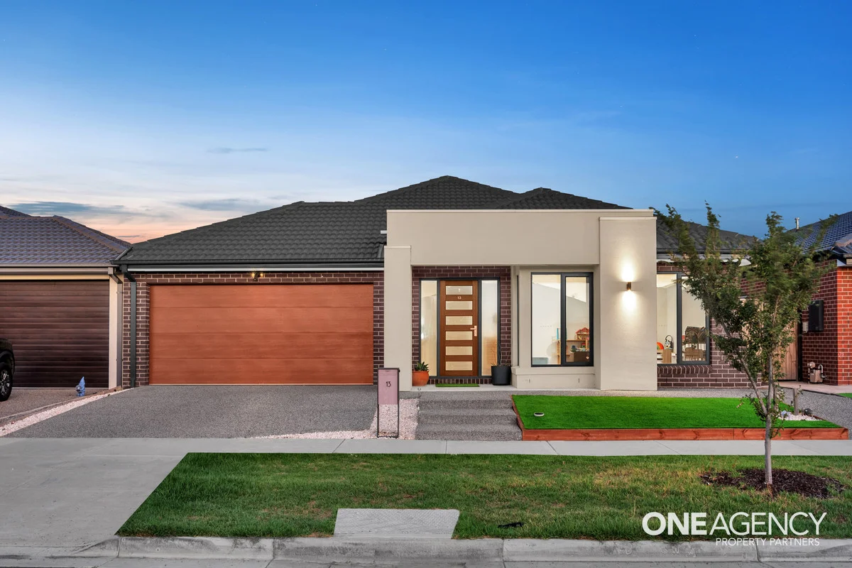 13 Pedley Way, Truganina VIC 3029
