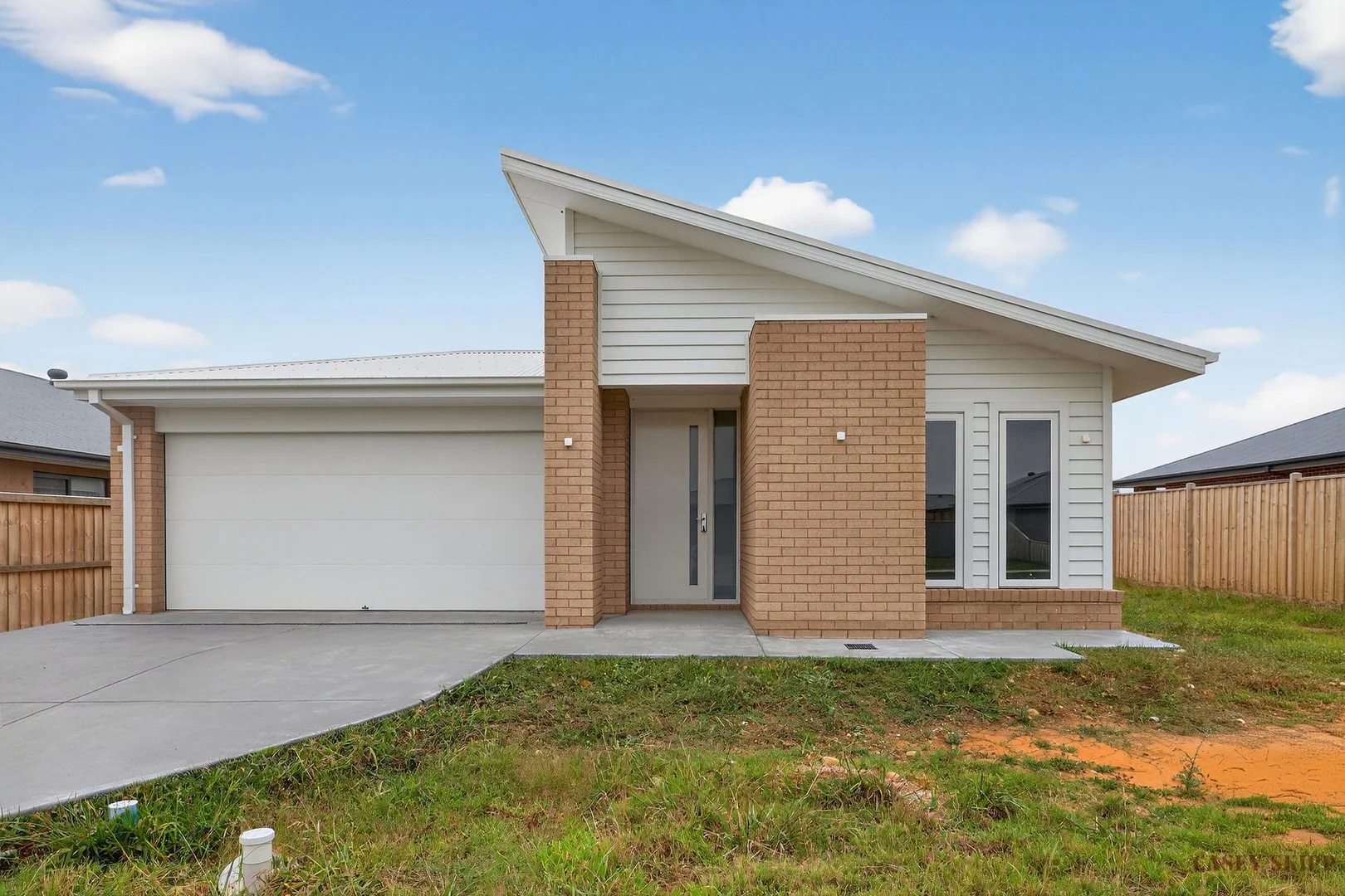 27 Grassbird Street, Bairnsdale VIC 3875