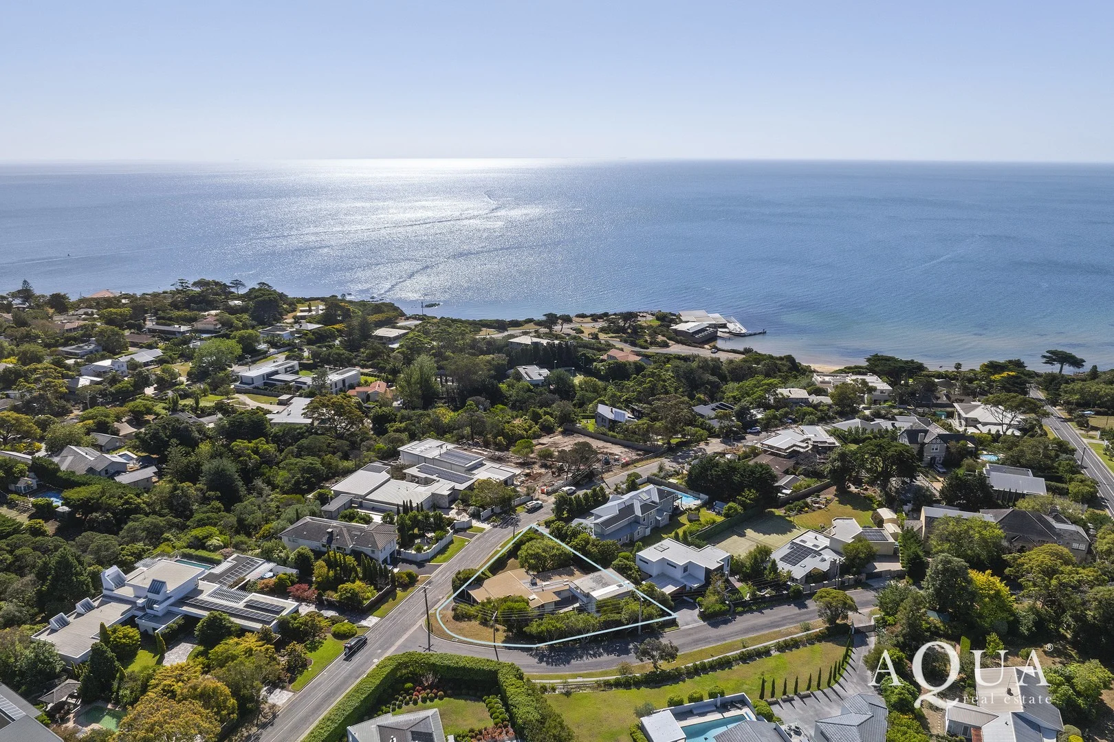 18 Glen Shian Crescent, Mount Eliza VIC 3930
