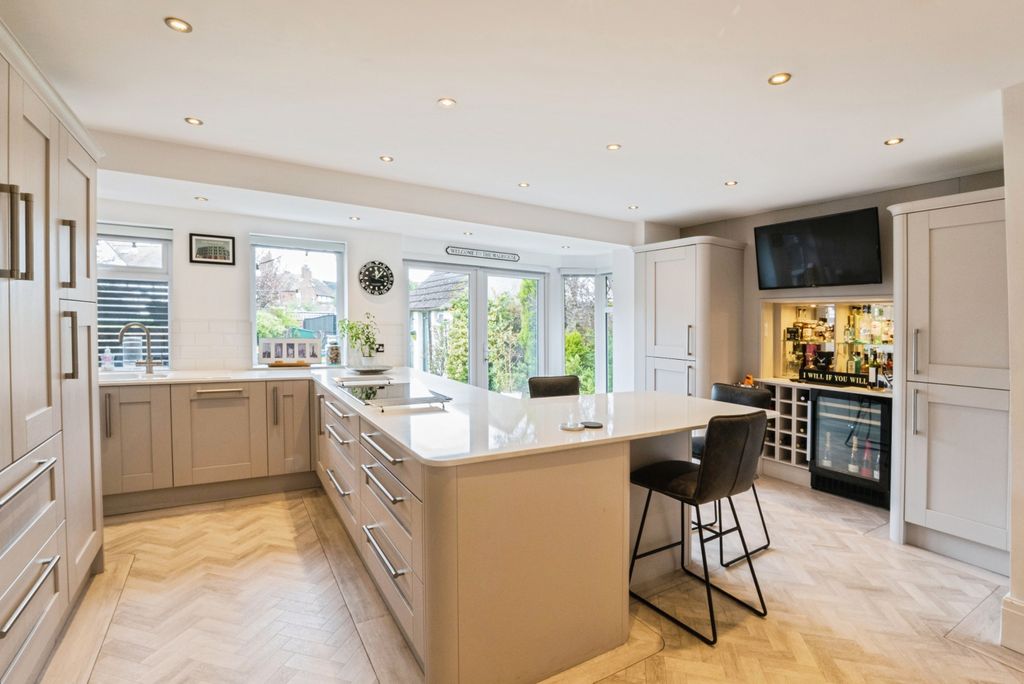 Additional image 4 of 5 bed semi-detached house for saleMythop Road, Lytham St. Annes FY8
