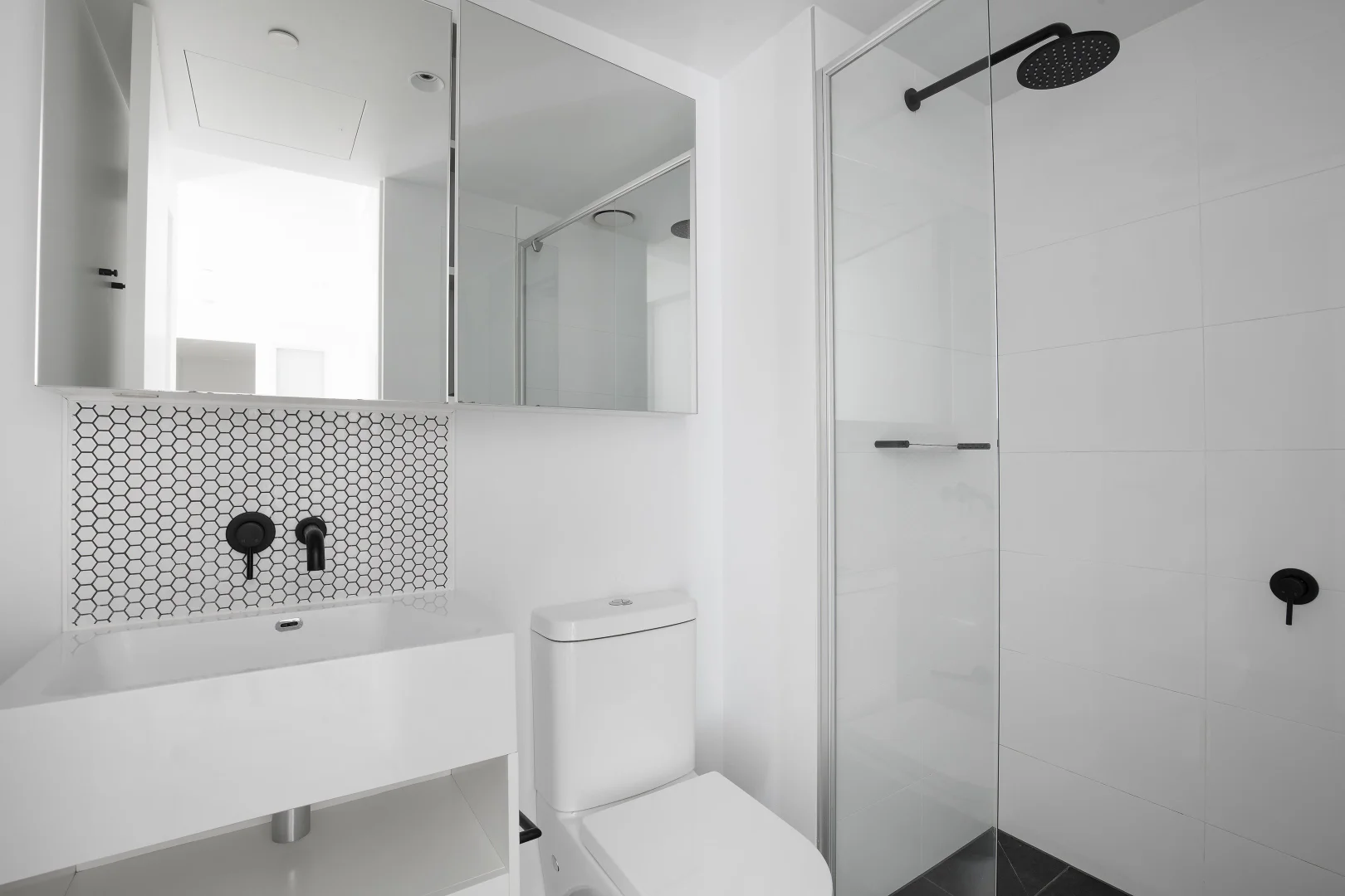 Unit 6001/442 Elizabeth St, Melbourne VIC 3000 photo 2