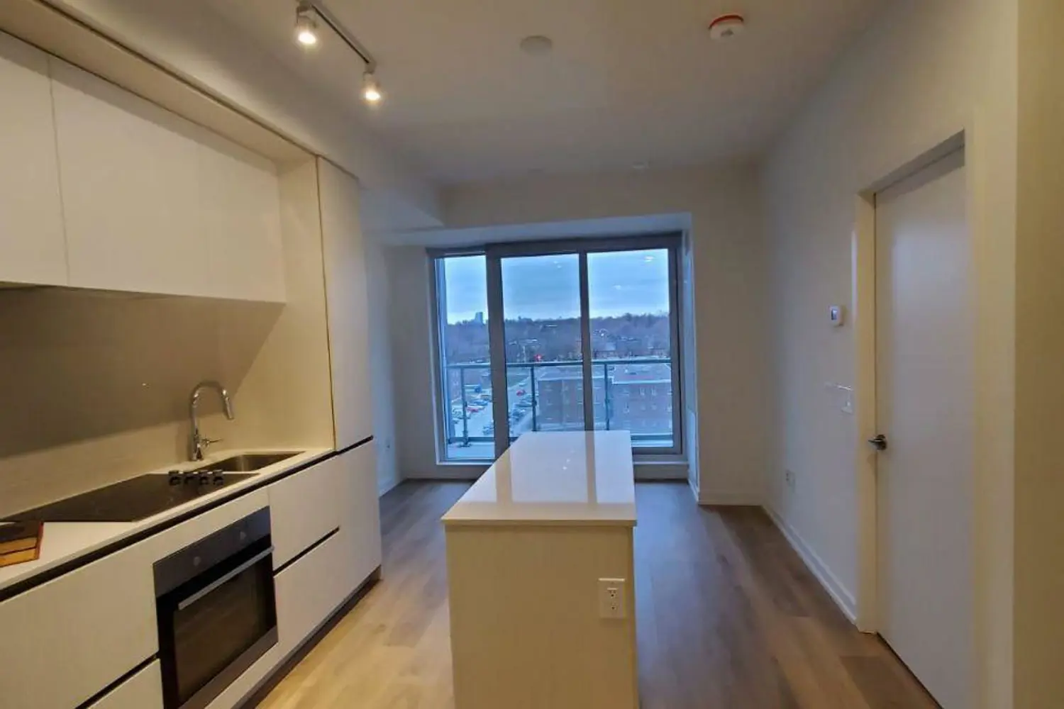 Additional image 4 of 225 Sumach Street 610
