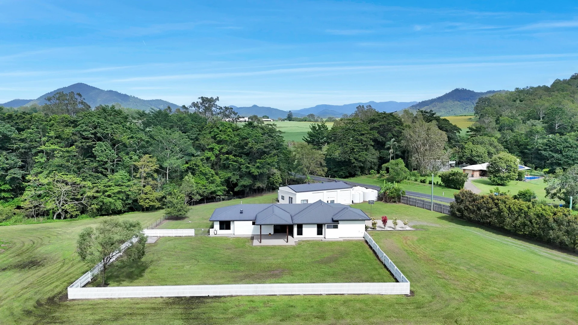 6 Brooks Road, Kuttabul QLD 4741