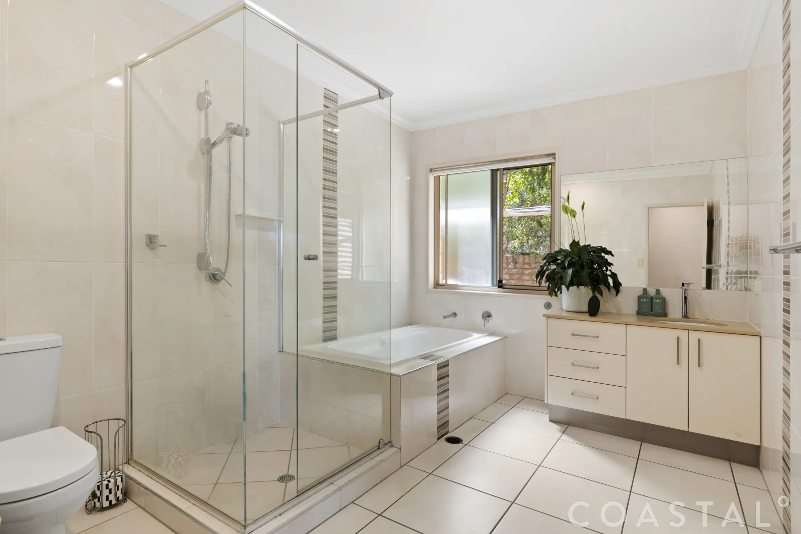 Additional image 18 of 13 Islandview Terrace, Ormeau Hills QLD 4208